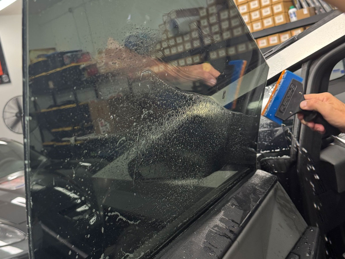 Window tint heat rejection